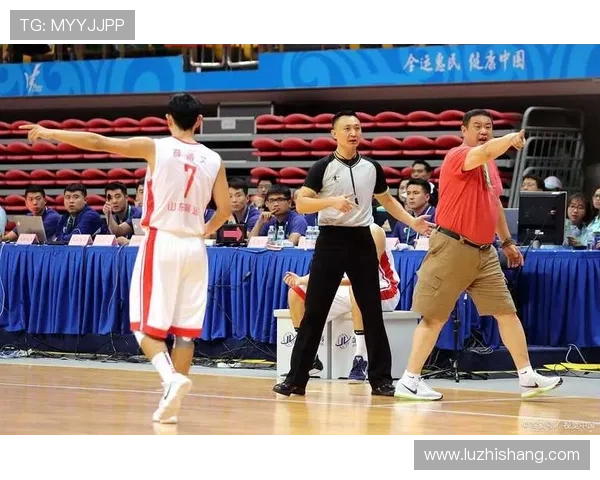 全国锦标赛回顾:成都篮球队展现出色耐力与团队精神的精彩表现 全国锦标赛回顾:成都篮球队展现出色耐力与团队精神的精彩表现