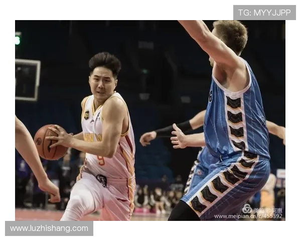 南京羽毛球队与北京羽毛球队赛后战术分析与对比探讨 南京羽毛球队与北京羽毛球队赛后战术分析与对比探讨